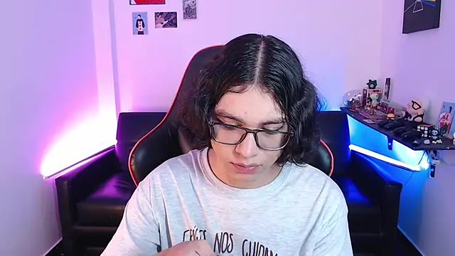 malik harrison   online show from January 15, 1:52 pm