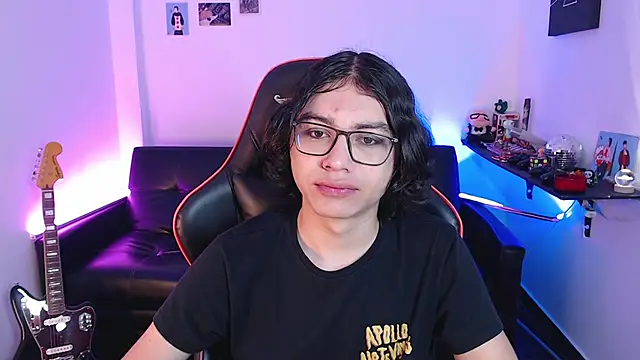 malik harrison   online show from December 10, 2:39 pm