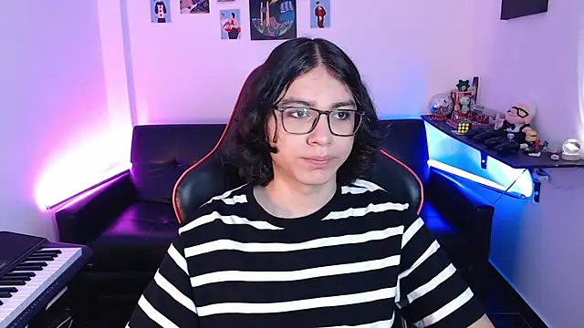 malik harrison   online show from February 20, 1:51 pm