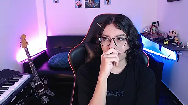 malik harrison   online show from March 6, 4:17 pm