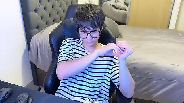 SasukeUhchiaa online show from March 11, 11:48 pm