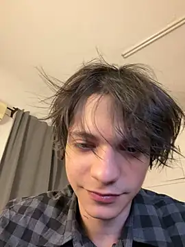 SasukeUhchiaa online show from May 1, 4:09 pm