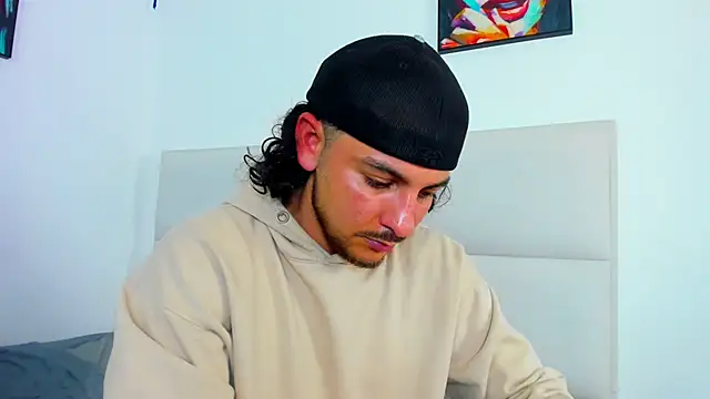 tuyo1995 online show from January 5, 5:27 pm