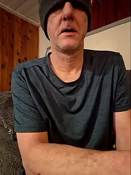 Wanking Wiggiler online show from January 27, 5:48 pm