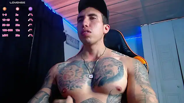 Adam Hudsond online show from November 14, 4:19 pm