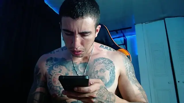 Adam Hudsond online show from June 1, 1:28 am