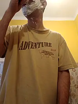 White rabbit  online show from November 16, 9:55 am