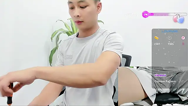 Naughty--asian online show from January 2, 3:19 pm