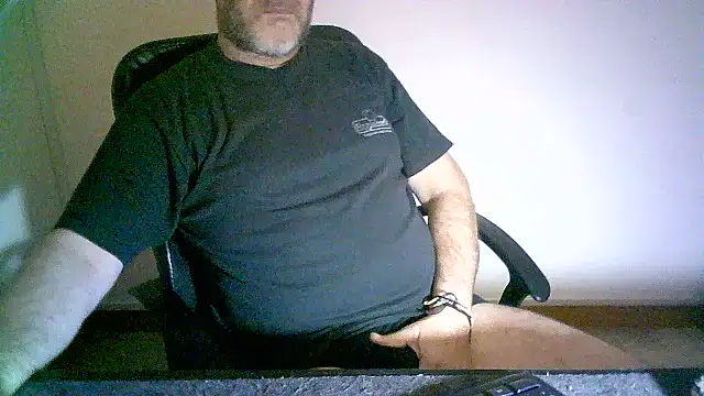 Snapshot of Greek_Passion chatting on October 10, 8:45 pm Greek Passion online show from October 10, 8:45 pm