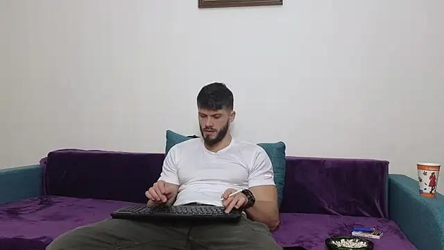 TheTopAlex online show from February 18, 7:43 am