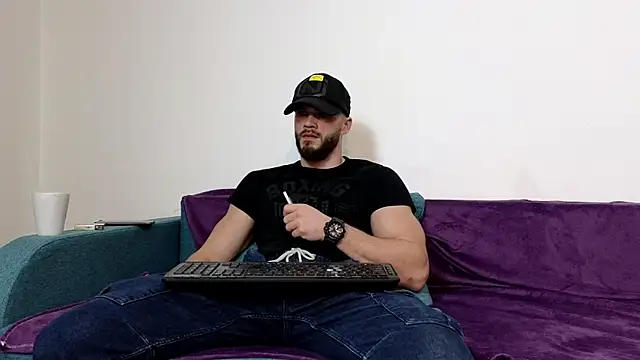 TheTopAlex online show from December 11, 3:47 am