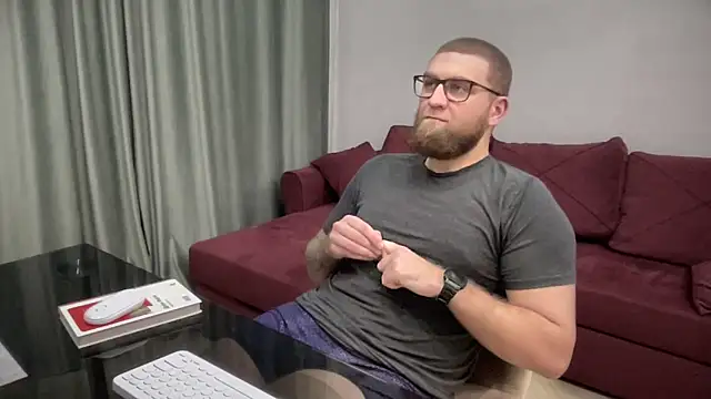 Bear bear  online show from March 9, 5:28 pm