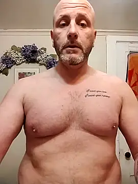 ShaneJames11 online show from February 1, 2:32 am