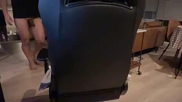 HungandThickLatin online show from February 6, 10:59 am