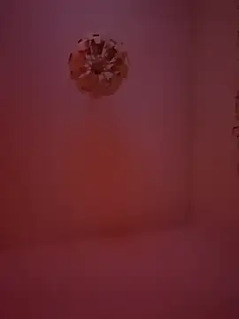 cuci45 online show from April 18, 9:47 pm