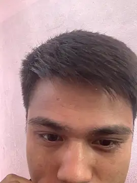 Hullax online show from December 14, 4:41 am