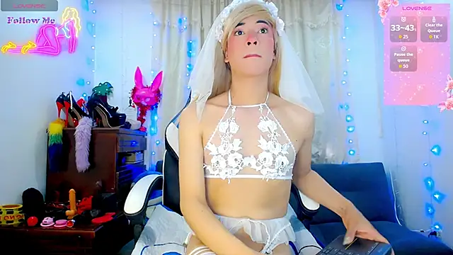 Aleexx    online show from December 16, 12:12 pm