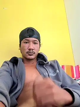 juniiorre online show from September 27, 10:24 am