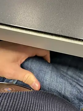 KielerMen online show from February 5, 1:45 am