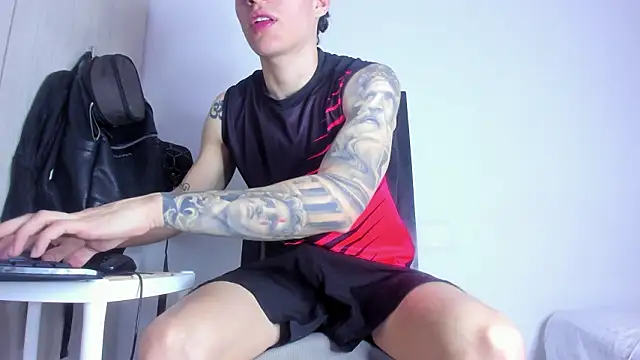 enzo bvlgari online show from February 19, 3:19 pm