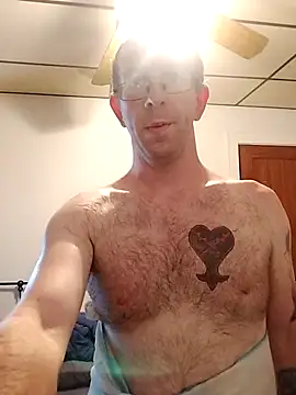 Snapshot of TaylorBlaze chatting on October 4, 4:45 pm TaylorBlaze online show from October 4, 4:45 pm