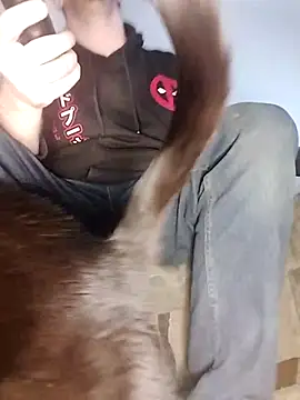 Snapshot of TaylorBlaze chatting on December 24, 1:17 pm TaylorBlaze online show from December 24, 1:17 pm