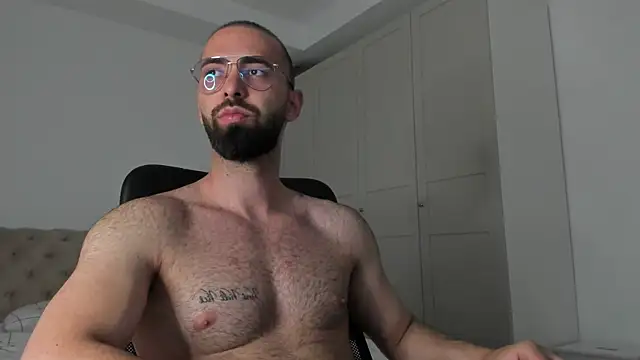 MichaelMasterss online show from June 24, 5:49 pm