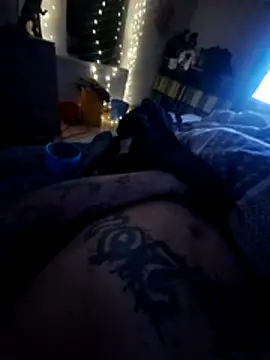 milerr1998 online show from March 22, 1:21 am