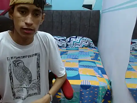 Angelstripboy online show from March 19, 12:59 am