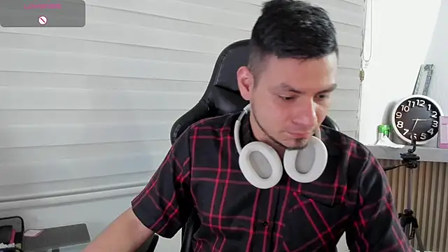 Rick Diesel  online show from March 7, 7:28 am