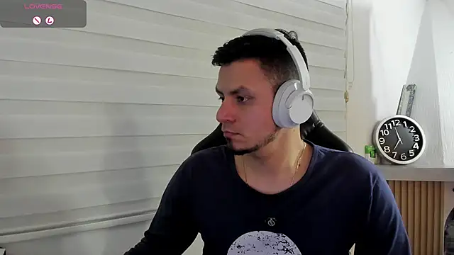 Rick Diesel  online show from April 15, 4:34 am