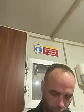 mustican422 online show from December 15, 4:04 pm