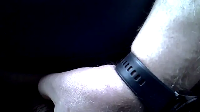 Snapshot of Mariomario0565 chatting on March 1, 8:03 am Mariomario0565 online show from March 1, 8:03 am