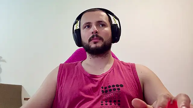 iurytx online show from December 1, 2:14 am