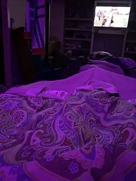 Snapshot of Themechanic420 chatting on January 1, 5:33 am Themechanic420 online show from January 1, 5:33 am