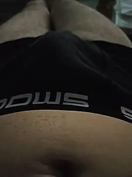 Snapshot of sonnesex12 chatting on January 27, 12:01 am sonnesex12 online show from January 27, 12:01 am