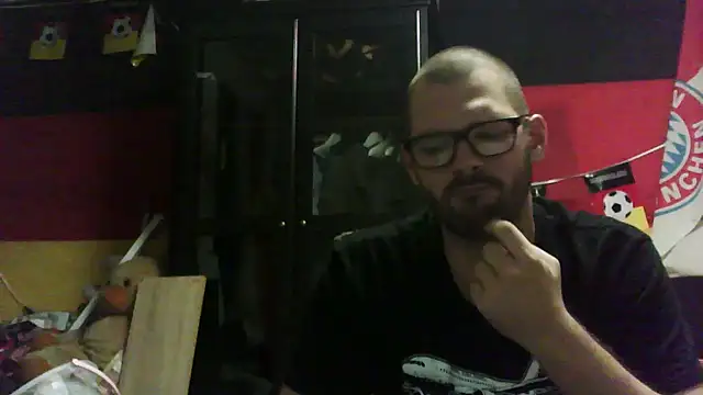 Die-geile-Sau online show from October 29, 9:07 pm