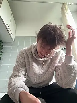 Toyjungee online show from June 4, 7:03 am