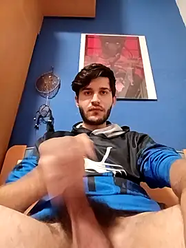 Esti02 online show from November 18, 9:06 pm