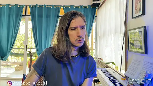 Antinoo Gnothi online show from December 17, 6:20 pm