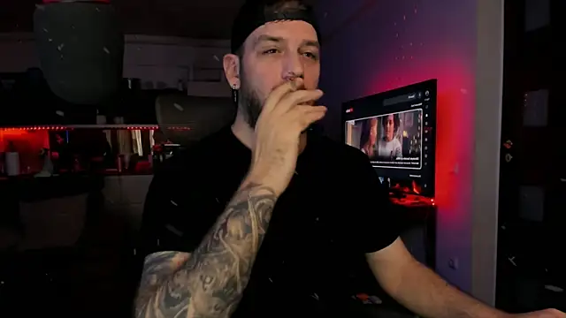 LexXHardy online show from December 5, 12:22 pm