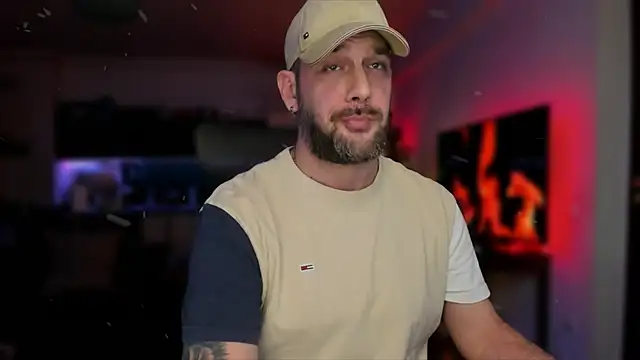 LexXHardy online show from December 3, 7:33 pm