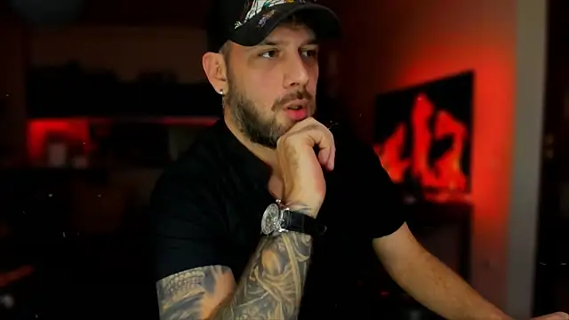 LexXHardy online show from December 2, 8:53 pm