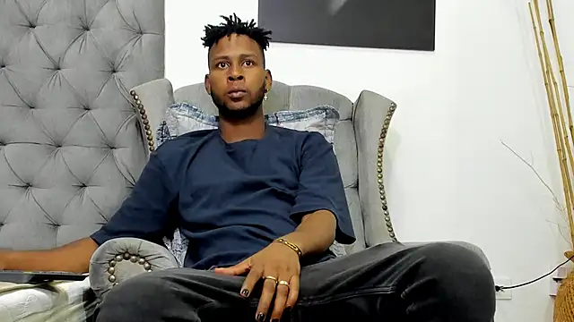 santhi lee online show from January 18, 2:18 am