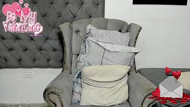 santhi lee online show from February 15, 2:37 am