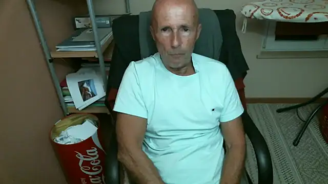 olibrius71 online show from October 11, 7:40 pm