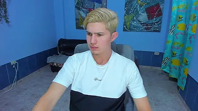 patrik 027 online show from October 6, 5:45 am