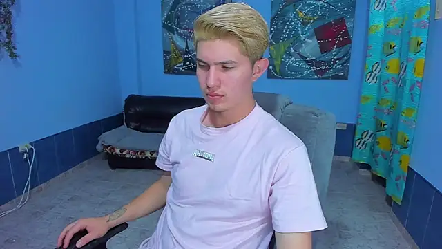 patrik 027 online show from October 10, 6:18 am