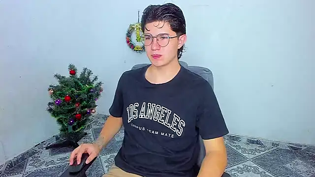 patrik 027 online show from December 20, 12:49 pm