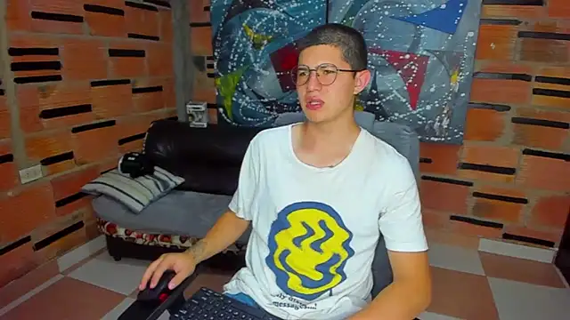 patrik 027 online show from January 23, 6:14 pm